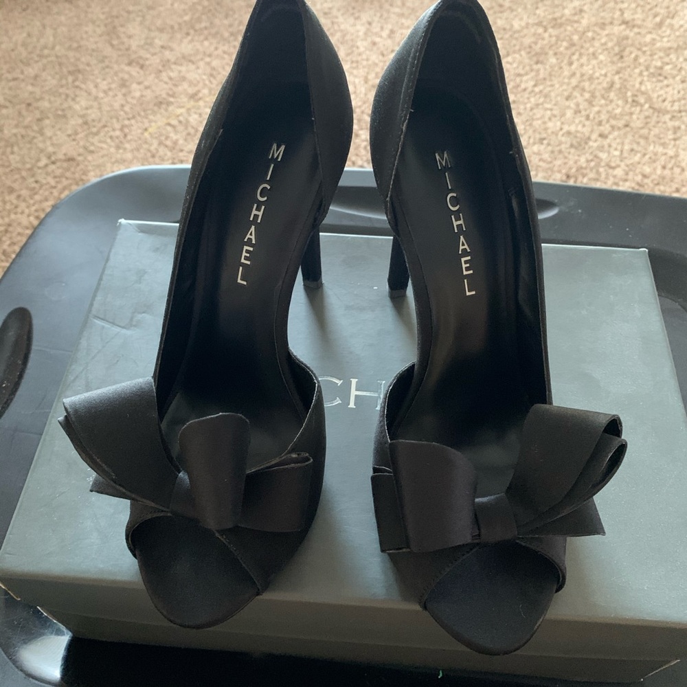 Michael Shannon Lolita Women’s Bow Peep Toe Heels